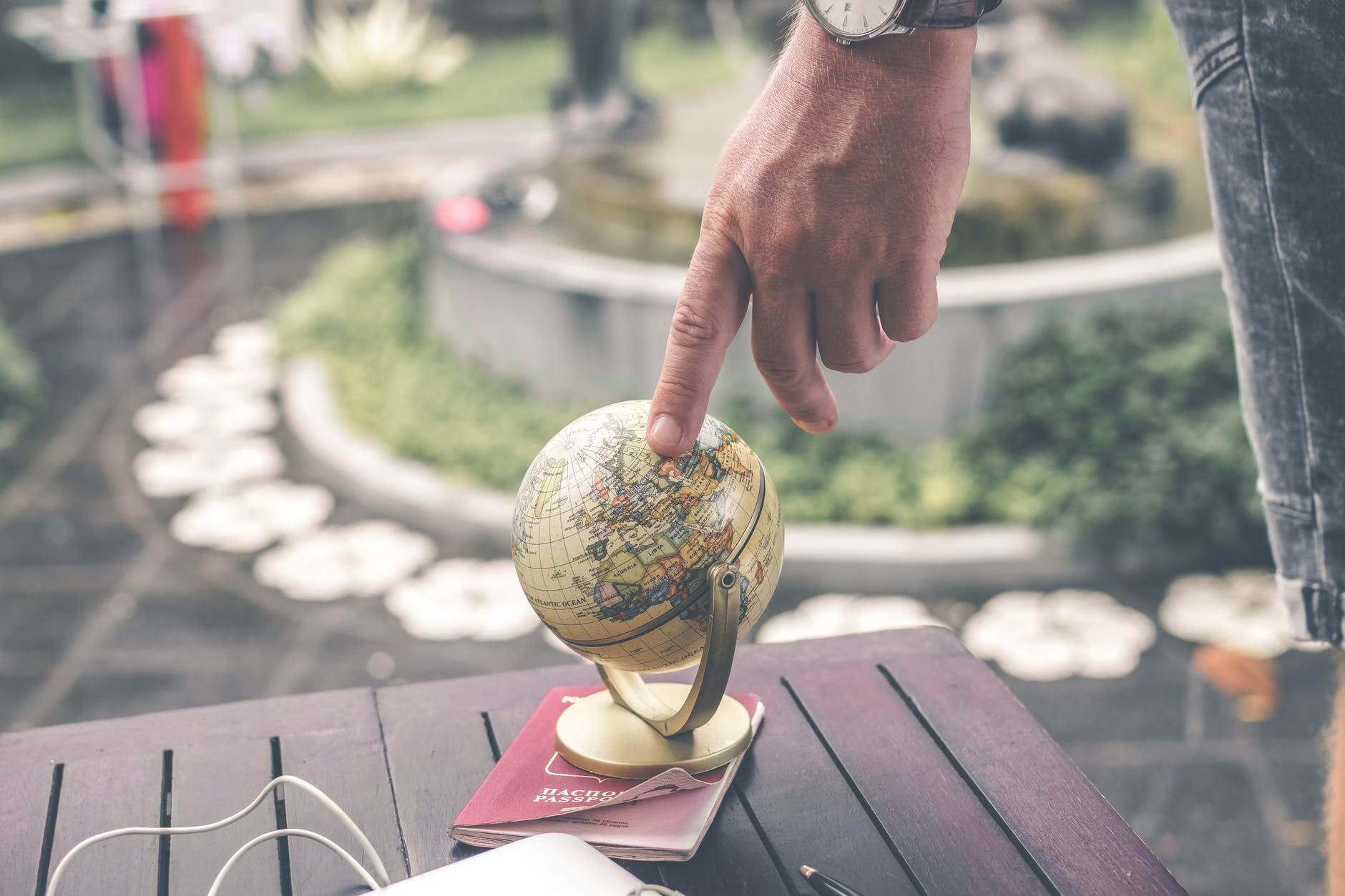 Is an International PEO Right for Your LATAM Expansion? Here Are 3 Ways to Tell