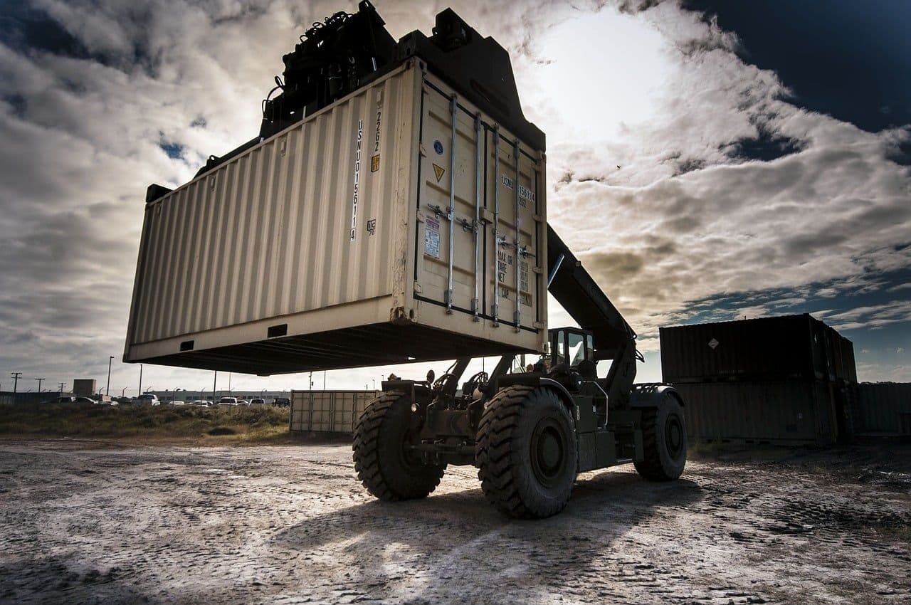 How Does a Customs Agent Work in Mexico?