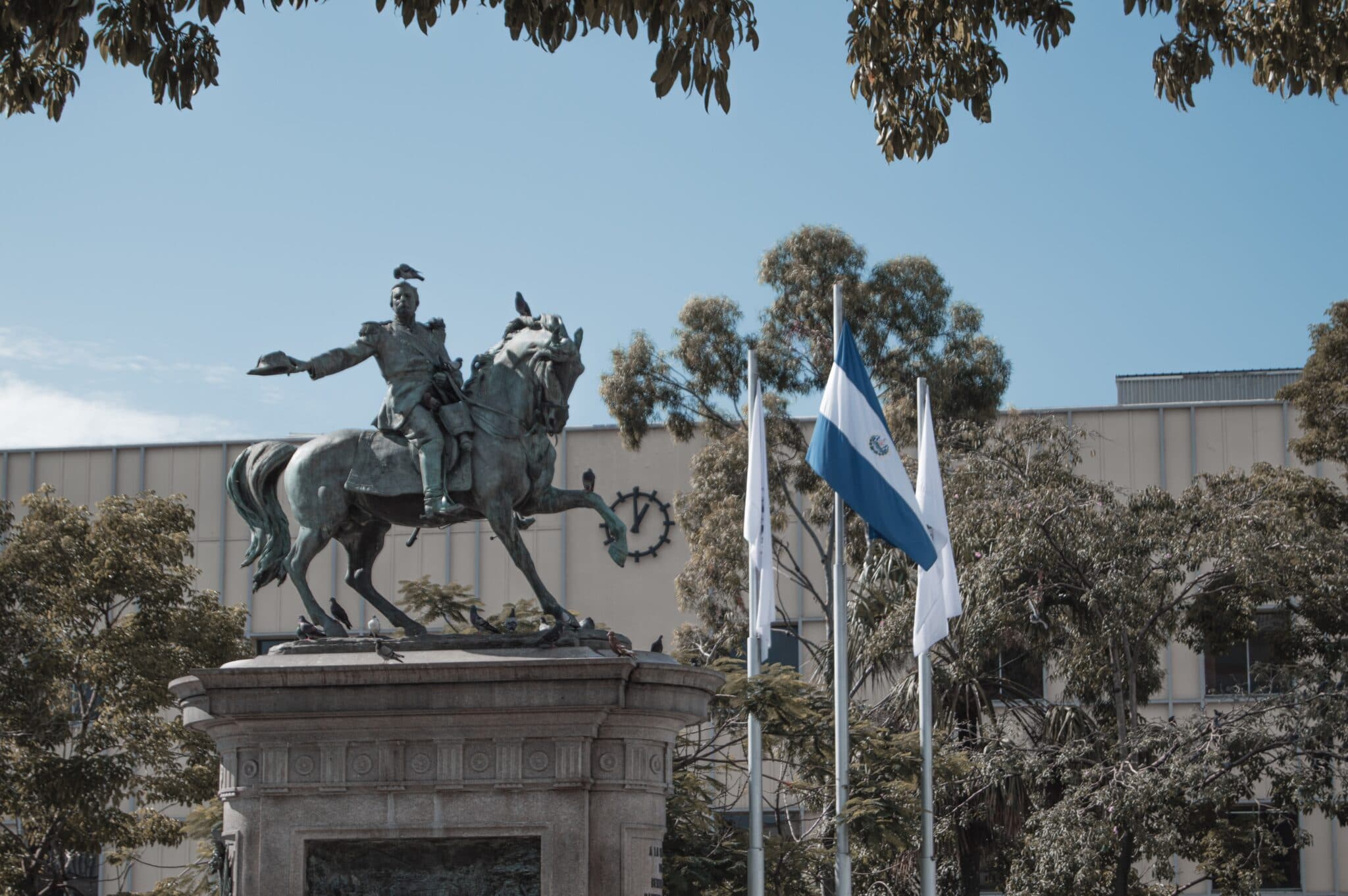 El Salvador Reforms Will Allow Citizenship for Investment