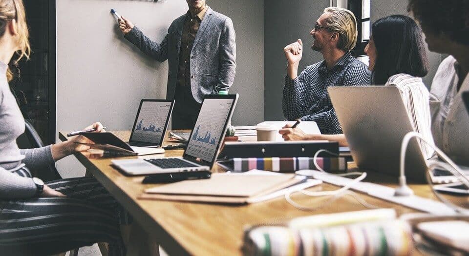 Manage Your Business Risks with Due Diligence in Uruguay