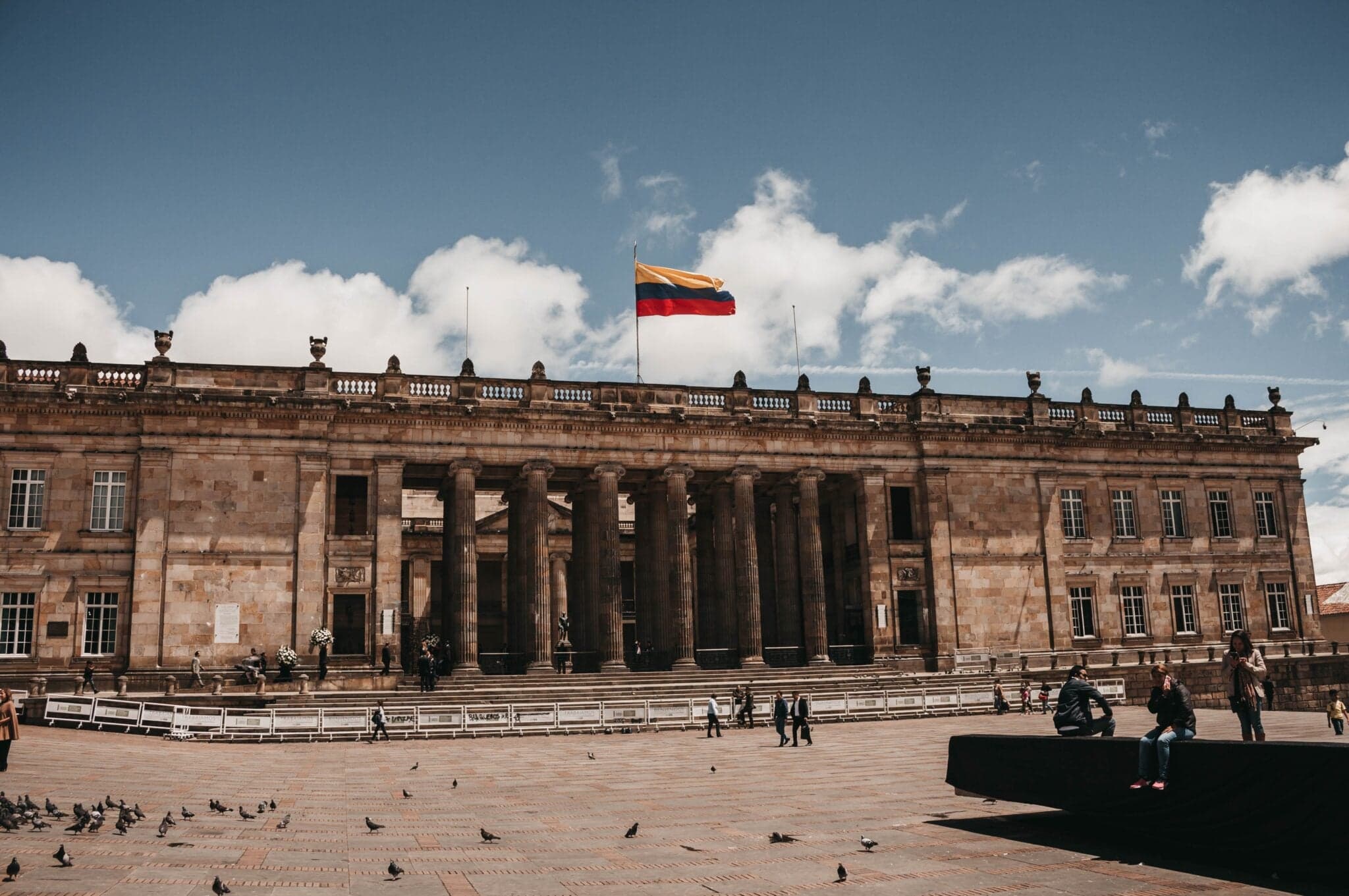 How to Conduct an M&A Due Diligence in Colombia