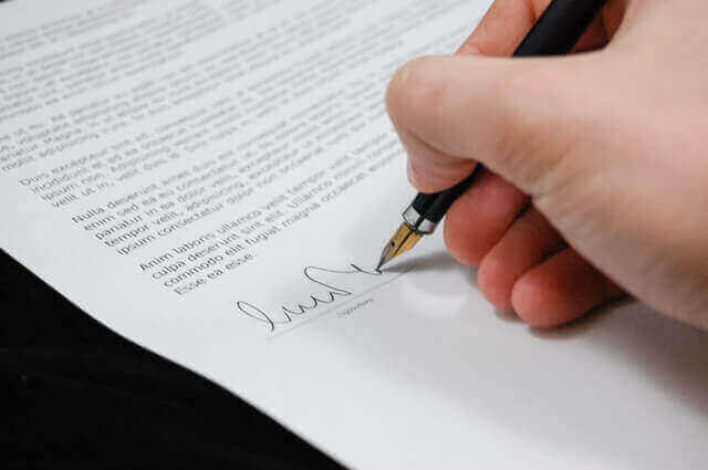 Firma de artículos de incorporación en Paraguay