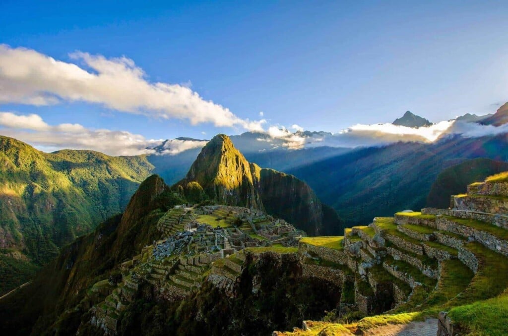 SRL Peru