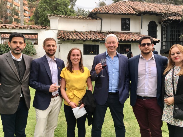 Equipo de Biz Latin Hub, una empresa de América Latina y Australia, en Australia Day