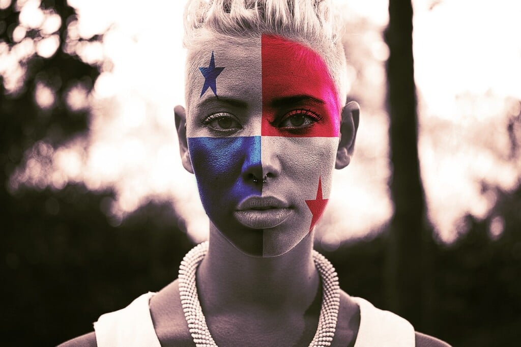 Person with Panama flag painted on their face