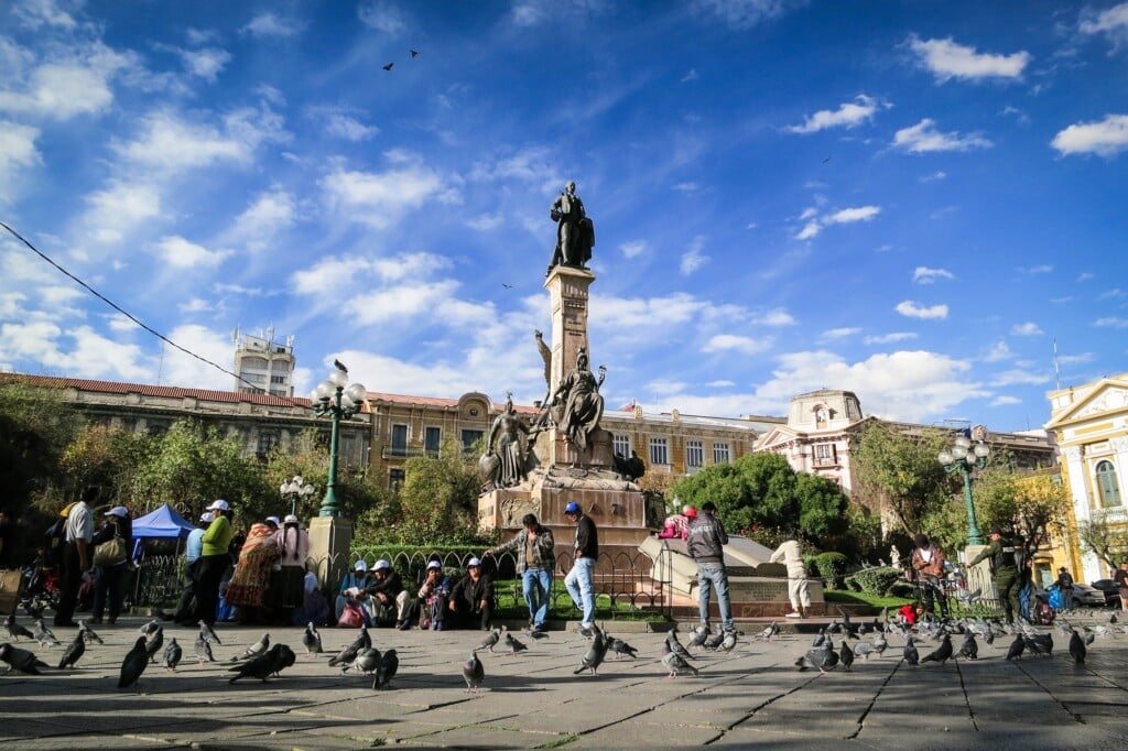 Una foto de La Paz, Bolivia. lugar desde el cual se pueden importar y exportar productos