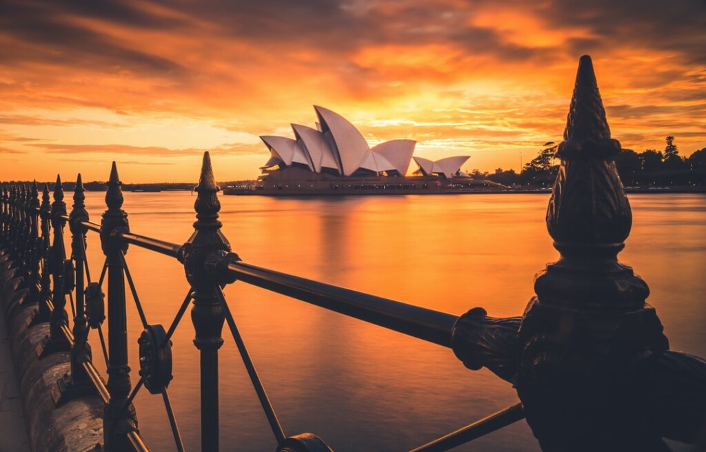 Sydney Opera House, main image for company formation in Australia (Liam Pozz / Unsplash)