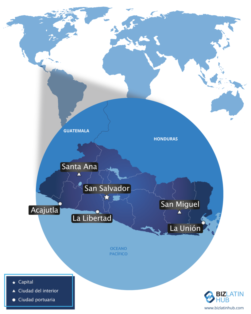 Un mapa de El Salvador y algunas de sus principales ciudades. El país ha adoptado recientemente la criptomoneda Bitcoin como moneda de curso legal.