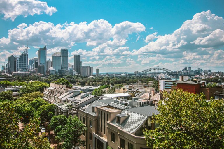 Una foto de Sídney, la ciudad más grande de Australia, en la que tal vez desee contratar personal a través de un empleador registrado