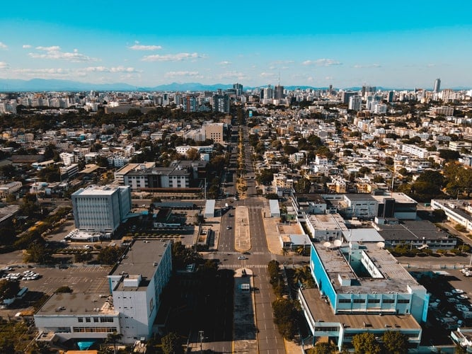 Una foto de Santo Domingo, la capital de la República Dominicana, donde las zonas francas ofrecen buenas oportunidades a los inversores