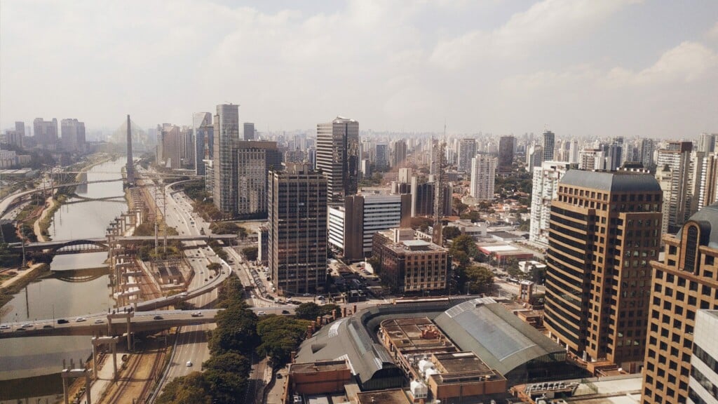 Una imagen de archivo de Sao Paulo, la ciudad más grande de Brasil, donde es posible que desee buscar un agente de formación de empresas para ayudarle con la incorporación de negocios