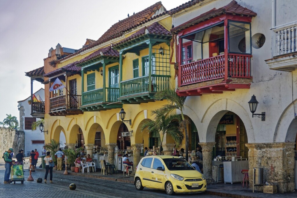 A stock image of a touristy area in Cartagena to accompany article on income tax in Colombia.