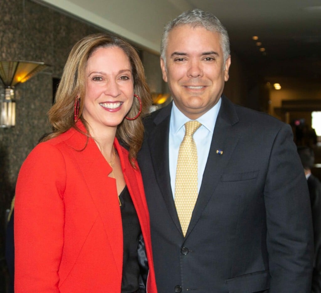 A photo of AmCham Colombia Exec. Dir. María Claudia Lacouture and Colombian President Ivan Duque, taken from Facebook, to accompany article on Colombia agricultural exports.
