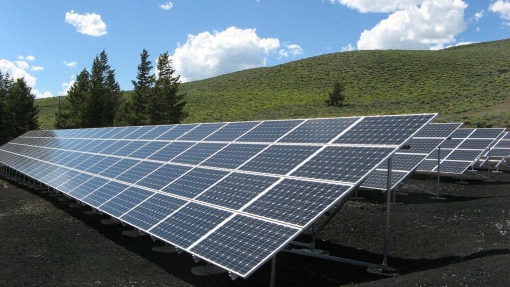 A stock image of a solar power farm to accompany article on renewable energy in Latin America