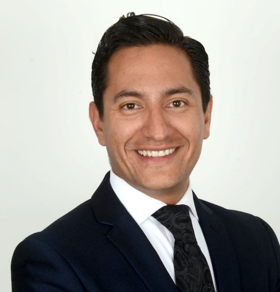Juan Francisco Román, country manager de Ecuador en biz latin hub, explica cómo hacer negocios en Ecuador