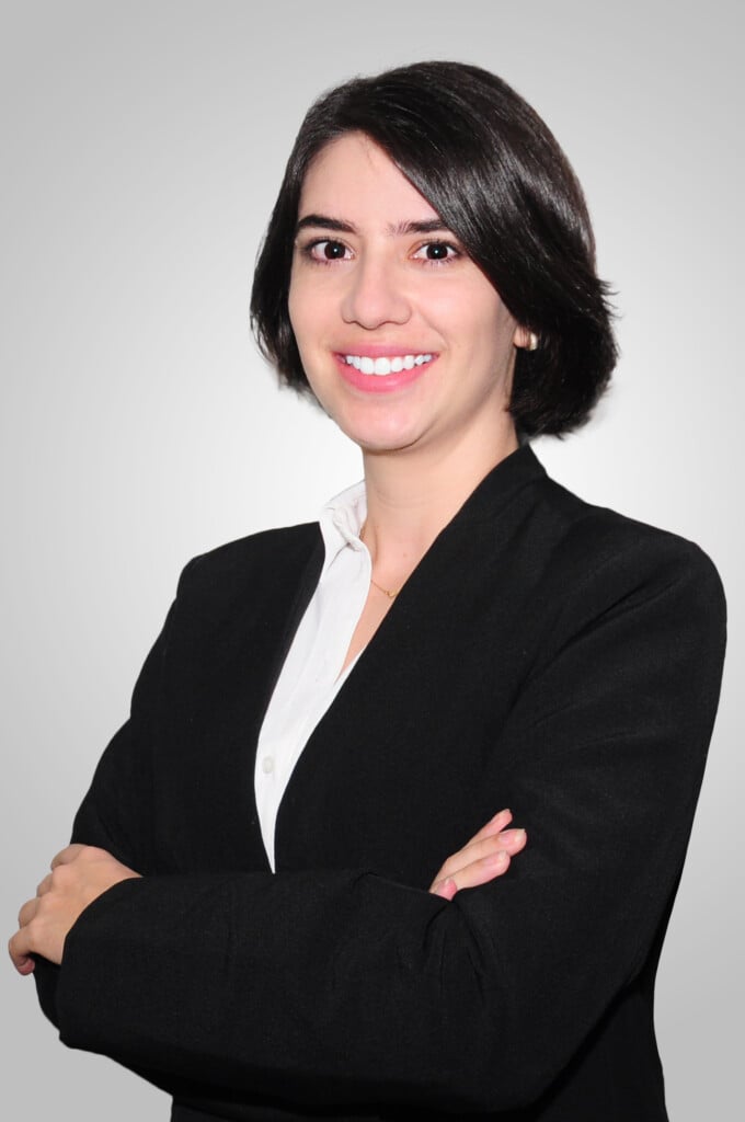 Adriana Salazar Romero es abogada trilingüe (español, inglés e italiano) y nuestra Jefa del Departamento Legal de Costa Rica Biz Latin Hub.
